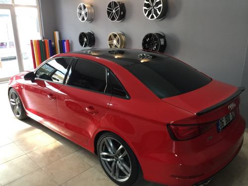 audi a3 tavan kaplama parlak siyah cam tavan araç kaplama (1)